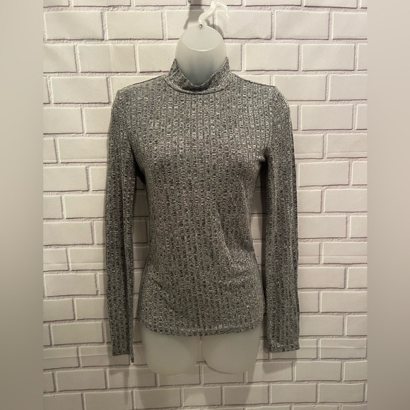 SHEIN women gray sweater /size M - Picture 4 of 6